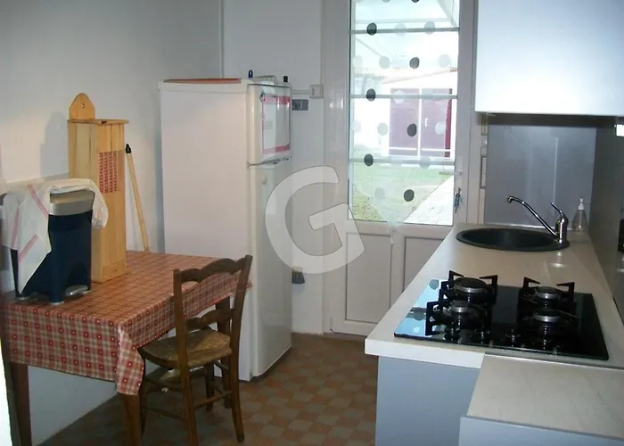 Maison T3 Pres De La Pour 4 A - Fr-1-194-446 לה-טראנש-סור-מר