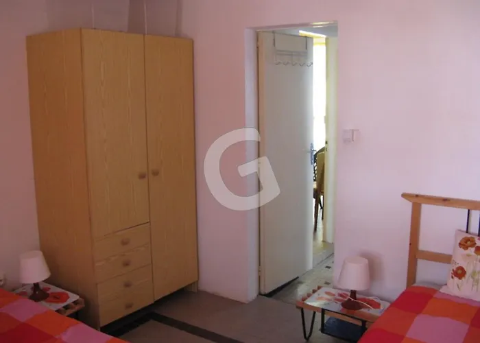 בית נופש Maison T3 Pres De La Pour 4 A - Fr-1-194-446 לה-טראנש-סור-מר