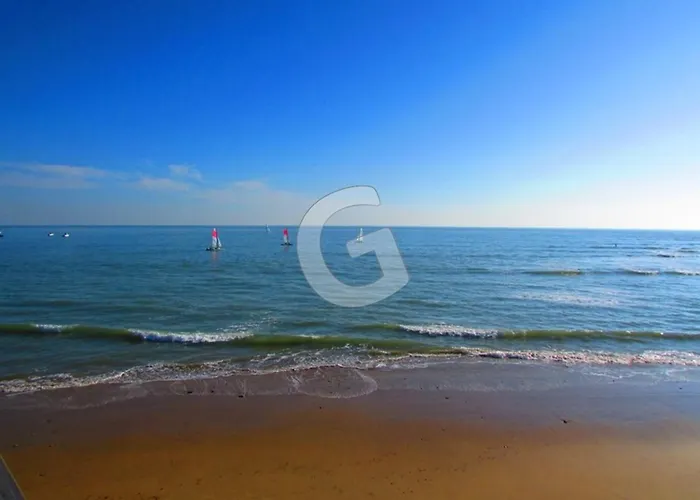 Maison T3 Pres De La Pour 4 A - Fr-1-194-446 *